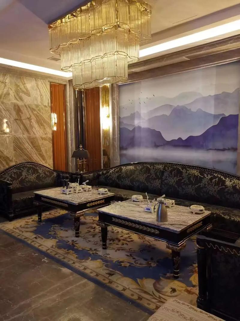 贵阳商务KTV订房指南-花溪区ktv预定